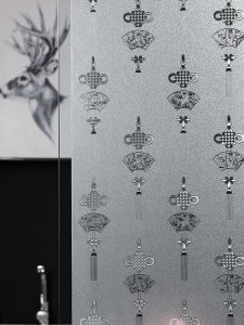 กระดาษติดหน้าต่างสไตล์จีนโบราณ ตกแต่งแสงสว่าง โปร่งใส ไม่ซับซ้อน สำหรับห้องนั่งเล่นและบันได แผ่นด้านเคลือบ PVC ขนาดใหญ่