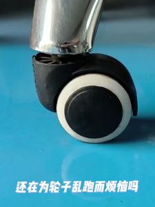 Dụng Cụ Chống Trượt Bánh Xe