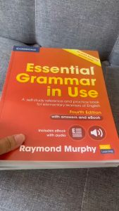 Ship from Manila: 3 Books/Set - Cambridge English Grammar Book