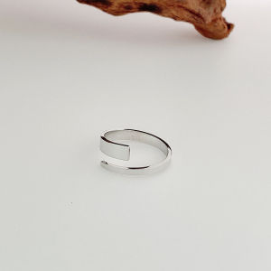 Fashionable Titanium Steel Ring Adjustable Open Design Womens Style Minimalist Trendy Index Finger Ring European Style Jewelry