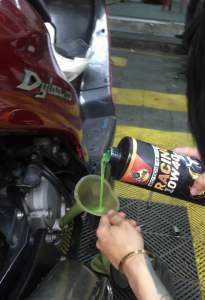 Nhớt Sprayking Racing Pro 10w40 full tổng hợp dành cho xe máy
