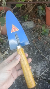 Bay Xây Dựng Thép Việt Nhật (Vừa) (17x9 cm)- Lưỡi Thép Cứng Chuyên Dùng Cho Trát Hồ Xây Tường.