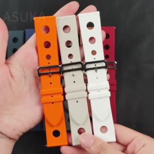 Vintage Thick Silicone 18mm 20mm 22mm Perforated Watch Strap Black Universal Breathable Retro Sport Band Diving Racing Bracelet