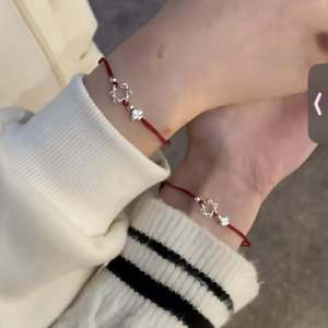 Adjustable Lucky Grass Bracelet for Women Simple Elegant White Enhancing Red String Bracelet Versatile for Sisters And Besties