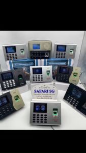 Máy chấm công vân tay & thẻ từ Ronald Jack RJ550