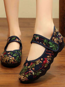 New Breathable Comfort Slip-on Shoes for Women