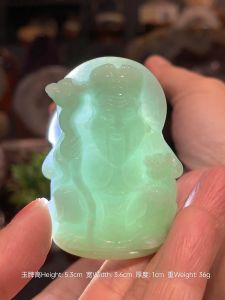Burma jade very nice color 全绿冰糯翡翠玉石雕刻吊坠-大伯公(福德正神) 翡翠透光色泽美丽✔️  玉牌高Height: 5.3cm 宽Width: 3.6cm 厚度: 1cm 重Weight: 36g