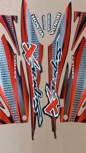 Striping Stiker List Motor Honda Supra X 100 2002 2003 Hitam Lis Merah List Body Standar