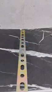 PLAT STRIP LUBANG BOLONG BREKET BRACKET BRAKET LOBANG PANJANG 30CM 30 CM BESI TEBAL 15MM LEBAR 2CM KUNING FLAT SERBAGUNA