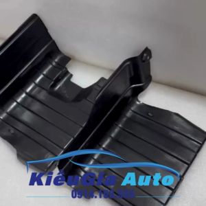 Chắn bùn gầm máy Hyundai i10 2014-2020 29130B400 29120B4000