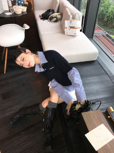 เสื้อยืดคอโปโลแขนสั้นสไตล์วิทยาลัยสำหรับผู้หญิง ทรงหลวม ลำลอง หลากหลายสไตล์ ฤดูร้อน 2024 ผ้าฝ้าย ปกติ