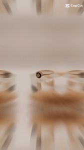 Cincin Emas 8K Model Variasi Permata Hitam & Putih