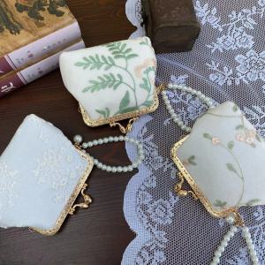 Handmade Lace Fabric Coin Purse Mini Wallet Earphone Bag Short Bank Card Wallet Handbag Small Size Cotton Material