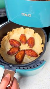 Set 50 Giấy nến lót nồi chiên không dầu hình khuôn bánh lớn giấy lót nồi chiên không dầu G405-Giaynen-KB