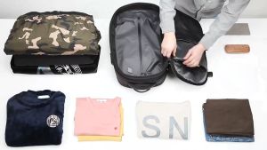 SEA CHOICE Expandable Vacuum AirBag Backpack Business Laptop Travel Bag TSA Lock with Air Pump