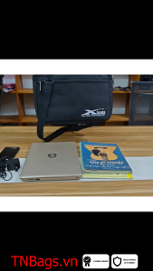 Cặp Đựng Laptop Xbags Elegant XB4201 Màu Đen Cao Cấp Chống Sốc Chống Nước Sang Trọng Chuyên Nghiệp Vừa Laptop 15.6 Inch!
