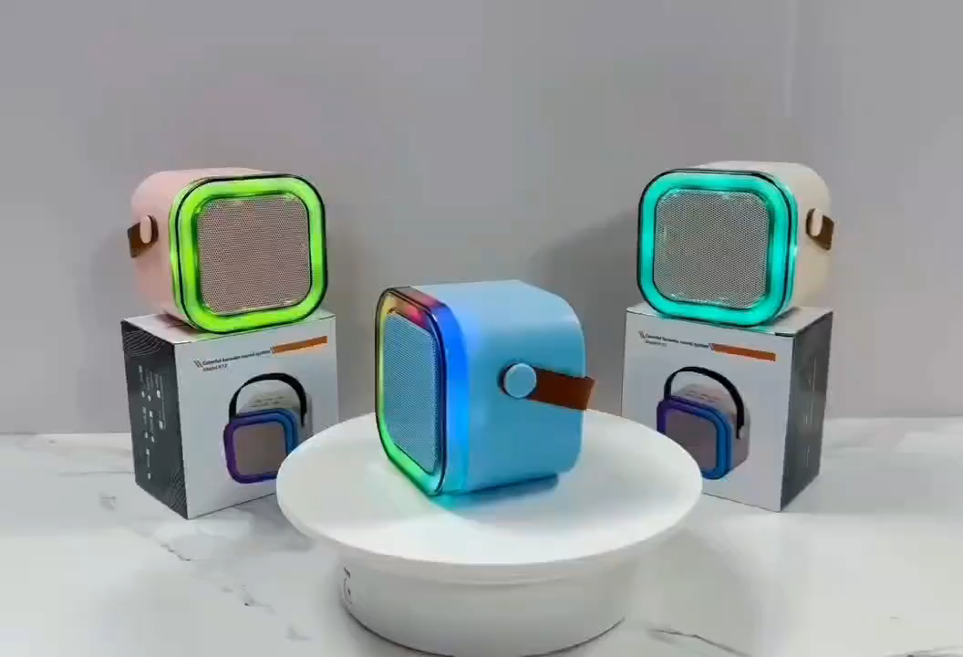 ลำโพงบลูทูธกลางแจ้งแบบพกพา K12 ลำโพงคาราโอเกะขนาดเล็ก แสง RGB สีสด ของแท้ พกพาสะดวก