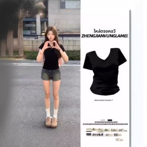 เสื้อยืดคอกลมแขนสั้นทรงสลิมฟิตสำหรับผู้หญิงในช่วงฤดูร้อน เสื้อผ้าทำงานสไตล์เกาหลี แฟชั่นลำลอง ลำลอง ลำลอง