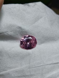 Batu akik sere merah muda natural nempel kaca