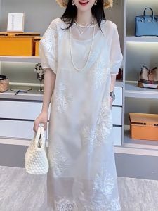 QINGNAER | French Luxury Unique Embroidery Loose Elegant Slimming Puff Sleeves Dress