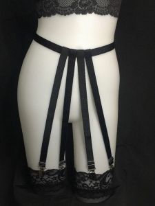 Metal Decorated Anti-slip Suspender Stockings for Men and Women High Quality Polyester Material Knee Protection Suitable for Boots