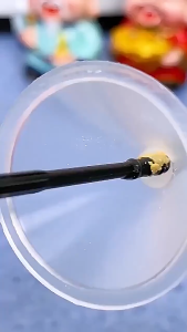 20pcs Disposable Sticky Earwax Remover Ear Swabs Ear Spoon Ear Pick Plastic Ear Cleaning Stick for Kids Olders Adults Ear Care Tools