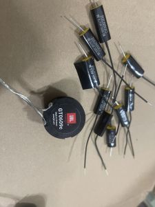 Cặp chép JBL 3.4cm từ neo bén nhuyễn có tụ. Giá 2 cái