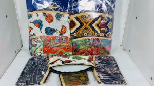 Souvenir Pernikahan Dompet Batik Ukuran 16 x 10 cm ISI 50 PCS