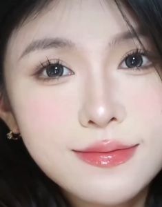 Lensa Kontak Mata Berkualitas: Tips & Panduan