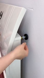 Baut Ganjalan Stopper Penahan Furnitur Kulkas Lemari Anti Goyang