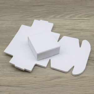 10pc 5.5*5.5*2.5cm DIY handmade gifts wrapping box wholesale kraft paper box Merry christmas gifts candy faovrs package box