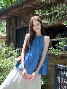 เสื้อเชิ้ตแขนกุดคอวีสีน้ำเงิน Klein หวานๆ สำหรับผู้หญิง ทรงหลวม ทรงเด็ก ทรงหวานๆ สำหรับฤดูร้อน