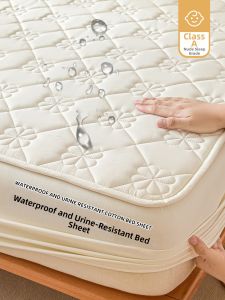 Kiss Dear | Waterproof Bed Cover Pad