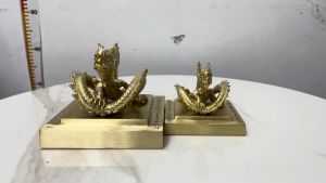 Ấn Hoàng Đế Chi Bảo Bằng Đồng Màu Vàng 2 cỡ (To:RxC:14cmx12cm Nhỏ:RxC:10cmx8.5cm)
