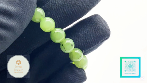 SG LOCAL - Certified Kiwi Green Hetian Jade Bracelet 和田玉猕猴桃手串