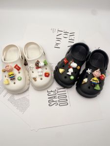 10 cái/bộ CROCS jibbitz quyến rũ Giày phụ kiện tự làm 3D búp bê Snoopy có thể tháo rời Bộ giày giày hoa khóa cho CROCS