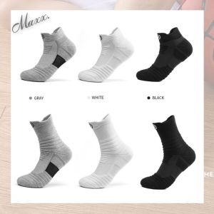 ถุงเท้ากีฬา พื้นหนา กระชับ ซับแรงกระแทก [3 สี, ข้อสั้น ข้อยาว มี พร้อมส่ง Free Size 39-44"]