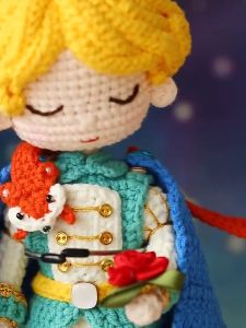Búp bê Hoàng Tử Bé bằng len móc handmade – Búp bê len cao cấp 100% cotton – Quà tặng cho bé trai – Ami House