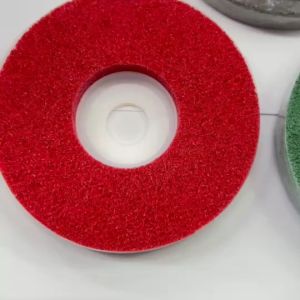 แผ่นขัดสก๊อตไบรท์ ใบขัดรอยเชื่อม ใบขัดสนิม ลอกสี ใบเจียร์ ใบลูกหมู ขนาด 4 นิ้ว สีแดง สีเทา สีเขียว สีฟ้า