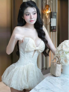 Chic Style Ribbon Hollow Out Strapless Gown