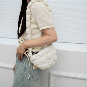 【Fashion Park】{New}🌺Women Satchel Bags Casual Quilted Messenger Bag Ruched Pleated Fashion Solid Color Crossbody Bag Female Clutch