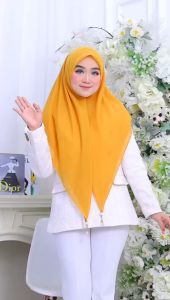 HIJAB SEGI EMPAT PARIS JADUL TASSEL DIAMOND/SEGI EMPAT PARIS TASSEL DIAMOND (Best Quality)