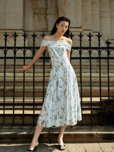Vero Moda | Đầm A-Line In Hình Mực Mới Một Bờ Vai Xuân/Hè