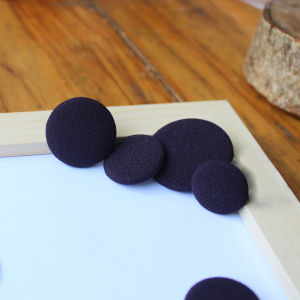 กระดุมเสื้อสีดำระดับไฮเอนด์สำหรับผู้ชายและผู้หญิง กระดุมเสื้อสีดำทรงกลมสำหรับเสื้อแจ็คเก็ตและเสื้อสูท กระดุมเสื้อแบบกลมขนาดใหญ่