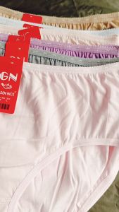Celana Dalam Wanita Dewasa GN 937 Halus Lembut Adem