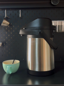Stainless Steel Air Pot Coffee Pot Thermos with Pump Press-type Thermos Kettle Water Dispenser Hot And Cold Thermos Jug With Faucet Milk Tea Coffee Beverages Thermos Kettle Dispenser