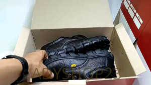 Sepatu Safety Proyek Pria Ujung besi Septy Shoes Lapangan kerja Pria & Wanita anti slip anti selip anti paku anti panas Bahan Sintetis kulit Premium Ukuran 39 40 41 42 42 44 Termurah COD