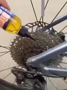 100ML Chain Lubricant Oil Just one drop to prevent rust Chain lube For motorcycles and bicycles Chain Oil
