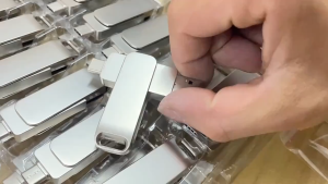 Free Customized Personalized Logo TYPE-C Three-in-One Flash Drive 2TB/1TB/512GB/256GB/128GB/64GB/16GB/8GB OTG Pen Driver Suitable for Mobile Phones Computers Speakers