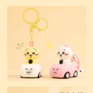 การ์ตูน Chiikawa ตุ๊กตา Key CHAIN Pullback รถภาพเคลื่อนไหวอุปกรณ์ต่อพ่วงพวงกุญแจกระเป๋า Charms พวงกุญแจรถคริสต์มาสของขวัญ